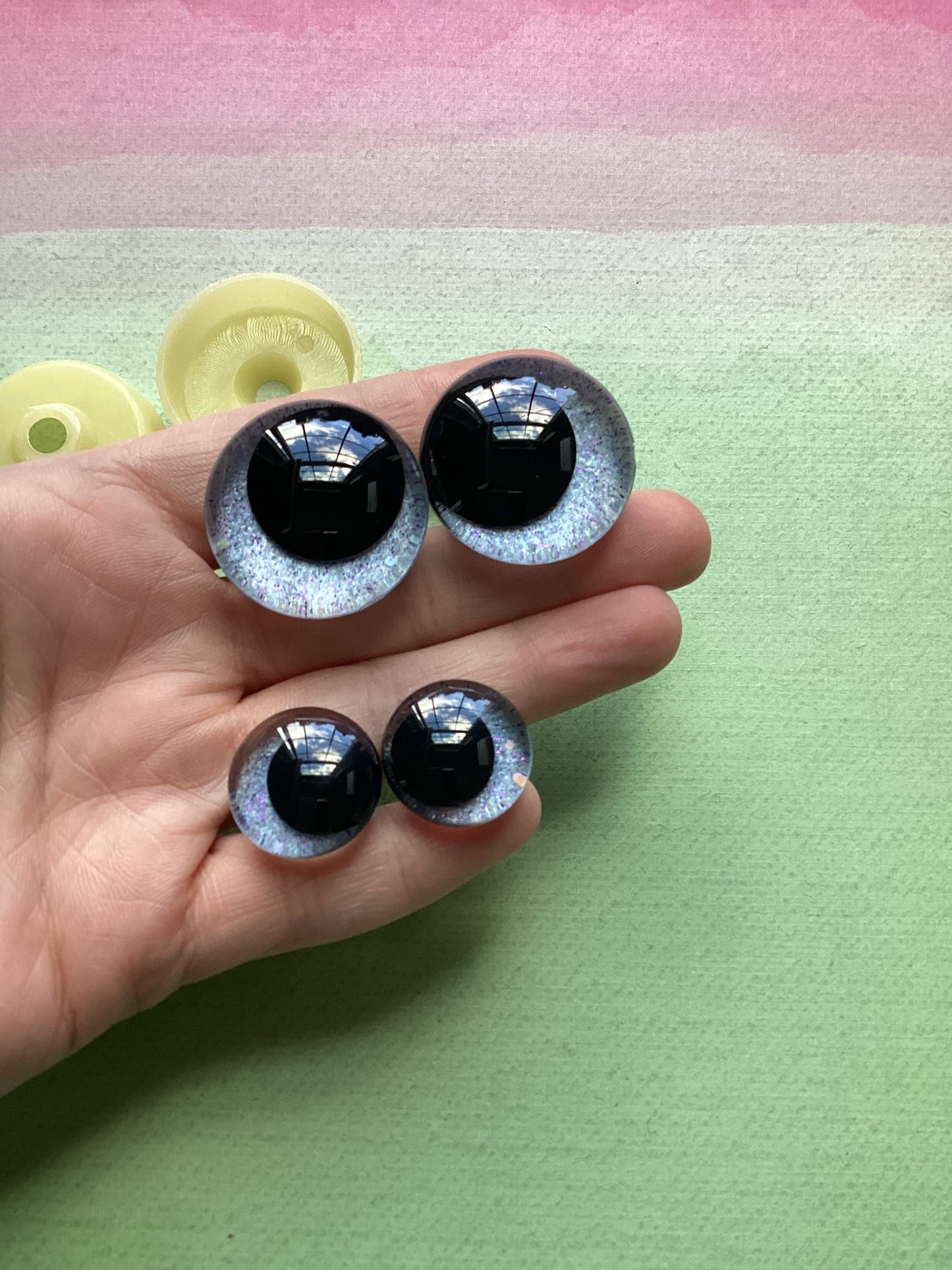 White Glitter Safety Eyes